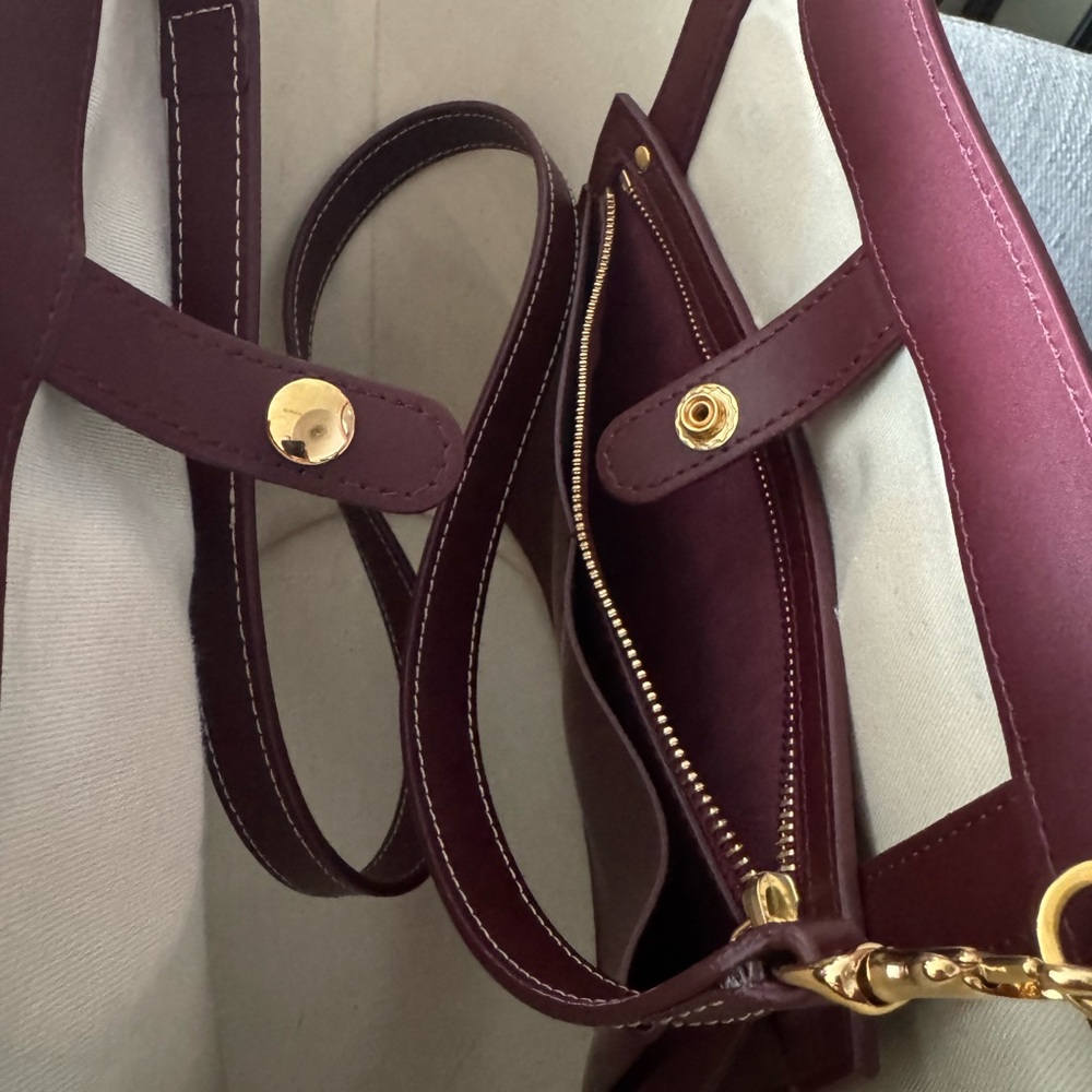 LITTLE LIFFNER
NWOT. Tulip shoulder bag (Burgundy) - Picture 7 of 9